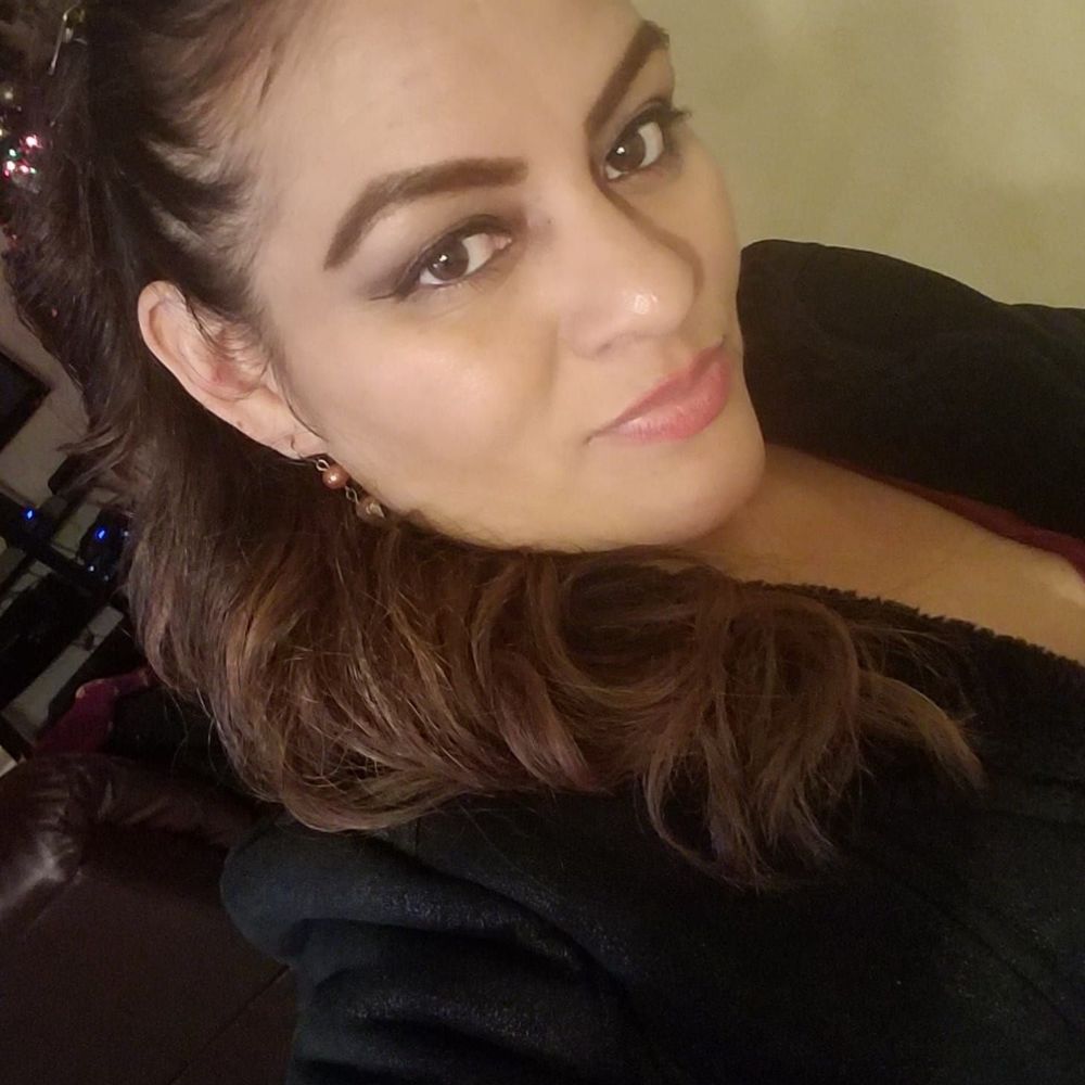 Meet your Posher, Laila